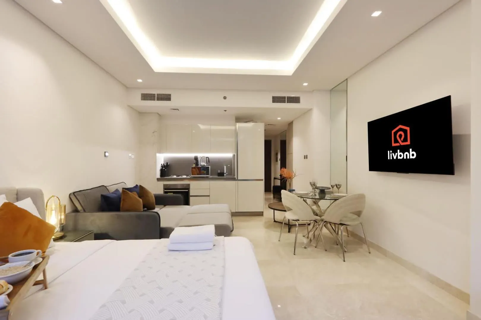 Modern Studio Near Dubai Mall Walk To Dubai Canal