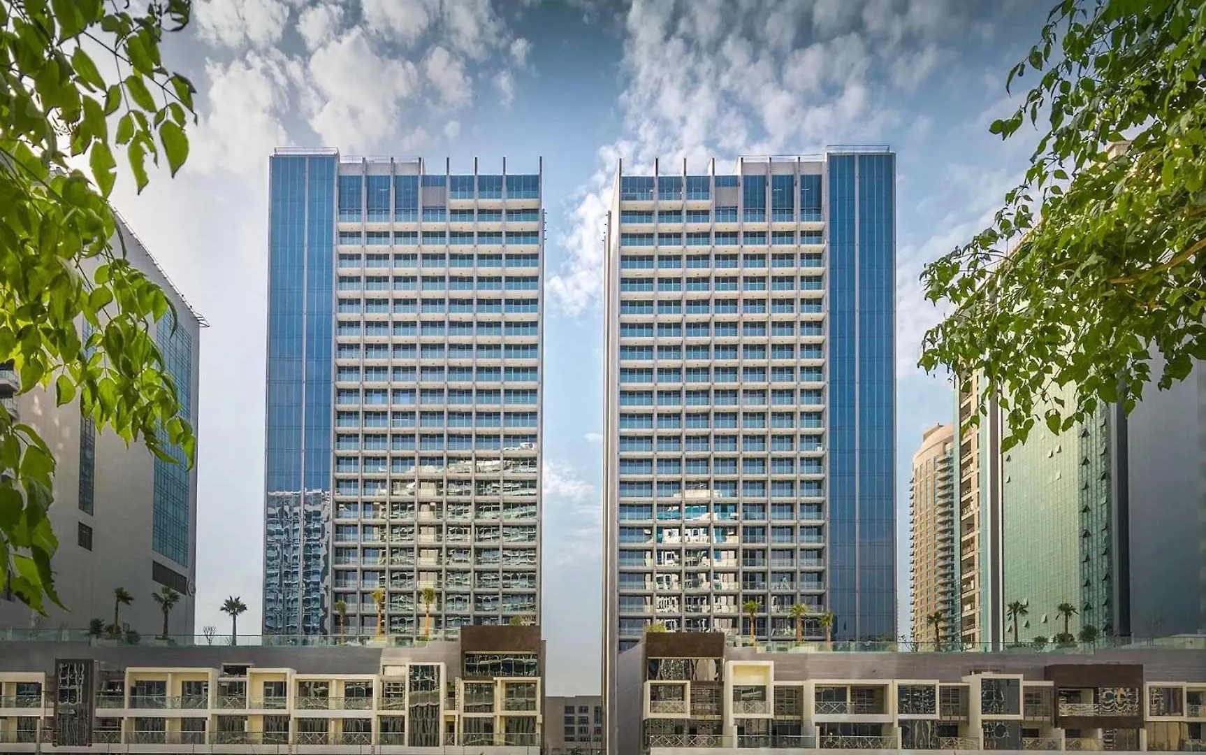 Modern Studio Near Dubai Mall Walk To Dubai Canal