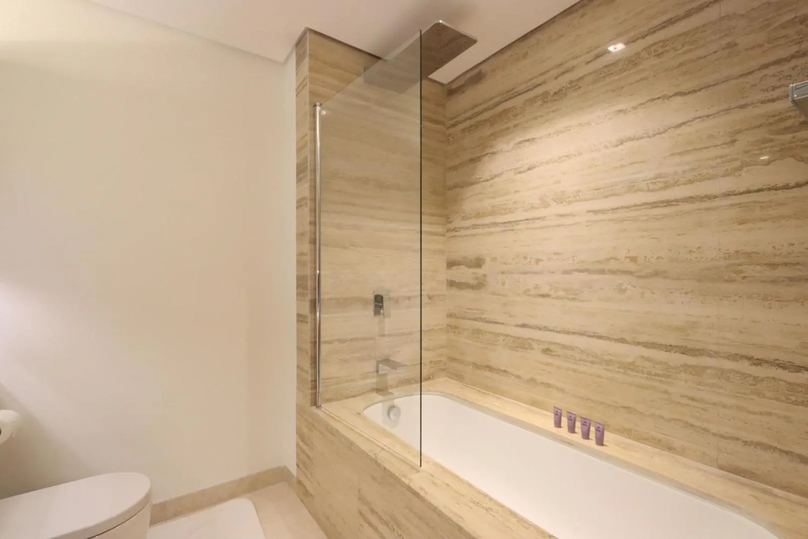 Modern Studio Near Dubai Mall Walk To Dubai Canal